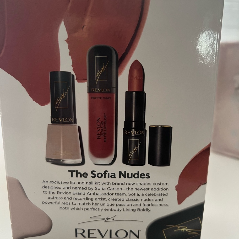 Revlon set never opened